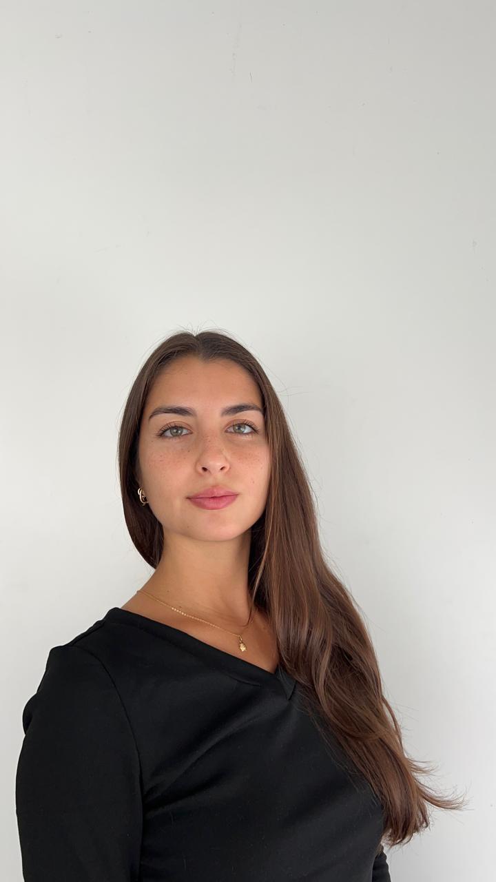 Lic. Camila Sof&iacute;a Revuelta